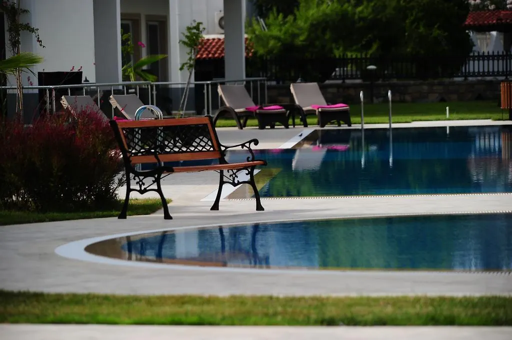 Delita Suite Hotel Turkbuku Golturkbuku