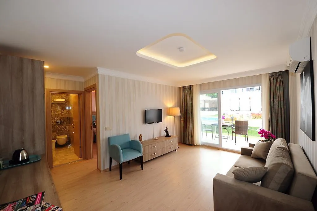 Delita Suite Hotel Turkbuku Golturkbuku